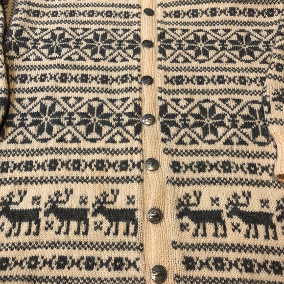 Norwegian Hand Knit Sweater / Norwegian Wool with Reindeer and Snowflake  - XL - Picture 8 of 11